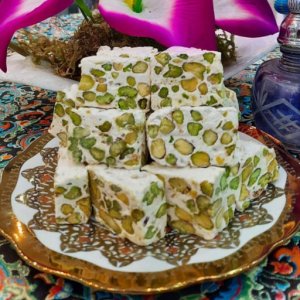 آیا گز30 درصد اصفهان با کیفیت بالا طعم خوبی دارد؟
